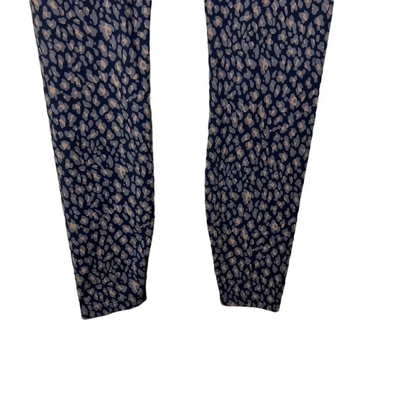 Varley Navy Blue Abstract Leopard Spotted Print Leggings Size Large - Picture 4 of 10